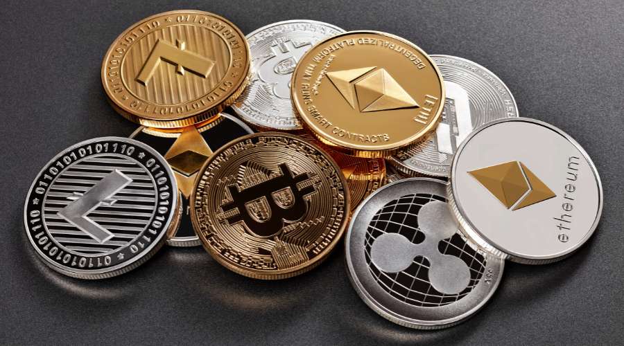 Investing In Gold vs Cryptocurrency