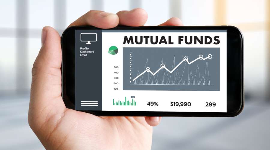 Investing In Gold vs Mutual Funds