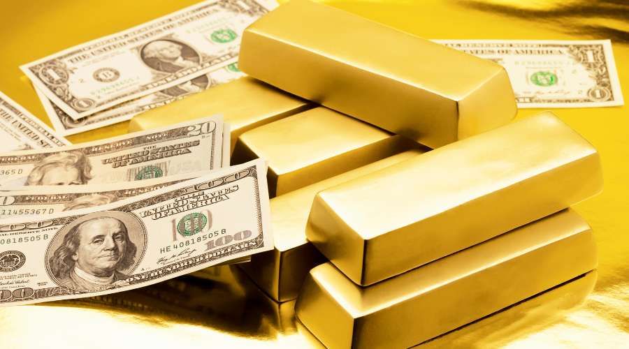 Should I Turn My Cash Into Gold?